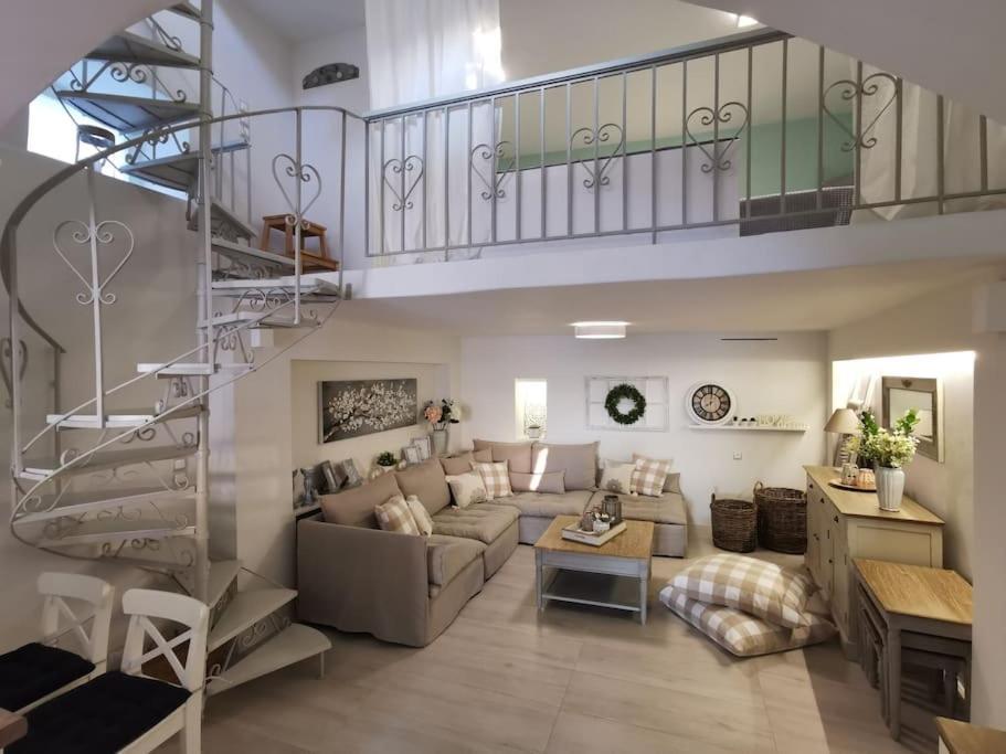 Вилла The Minty Door Boutique House Науса Экстерьер фото