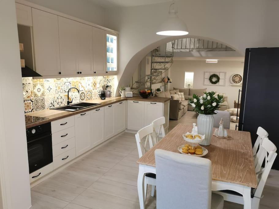 Вилла The Minty Door Boutique House Науса Экстерьер фото