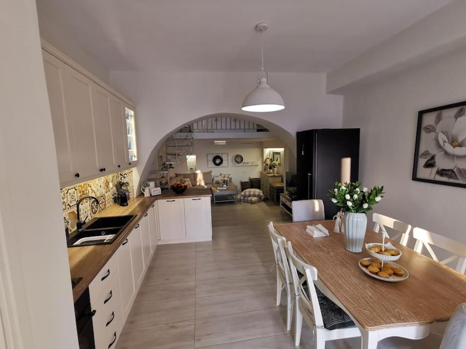 Вилла The Minty Door Boutique House Науса Экстерьер фото